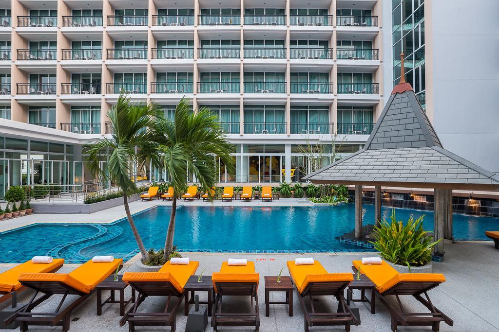 J Inspired Hotel Pattaya Exterior foto