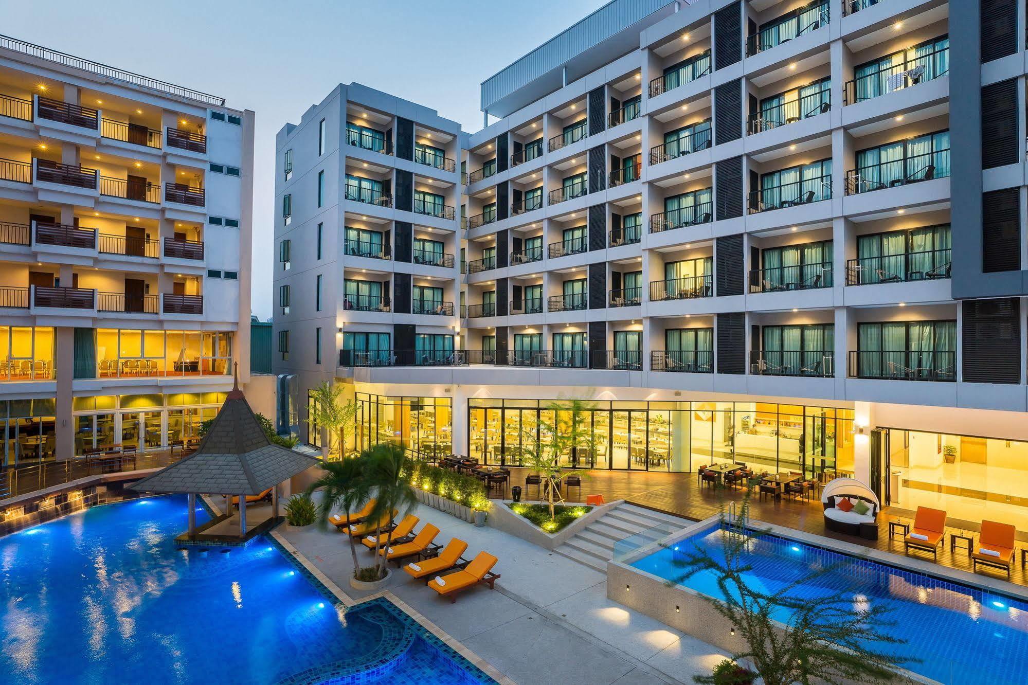 J Inspired Hotel Pattaya Exterior foto